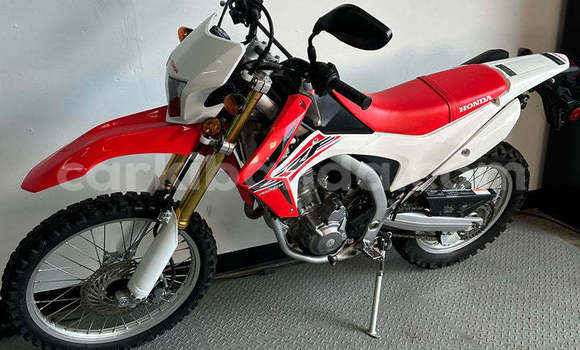 Buy Used Honda CRF White Bike in Adjumani in Northern Buy Used Honda CRF White Bike in Adjumani in Northern