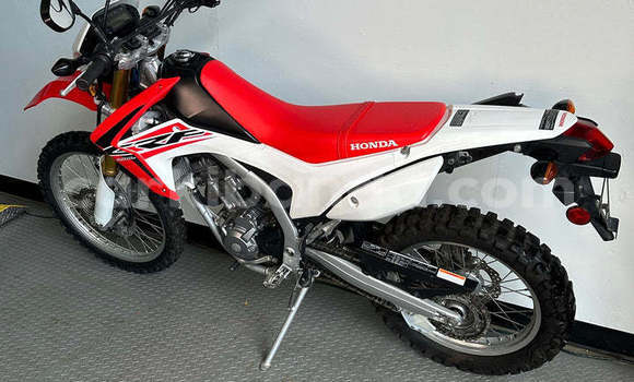 Buy Used Honda CRF White Bike in Adjumani in Northern Buy Used Honda CRF White Bike in Adjumani in Northern