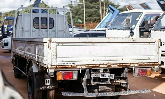 Buy Used Isuzu FTR 850 White Truck in Kampala in Uganda Buy Used Isuzu FTR 850 White Truck in Kampala in Uganda