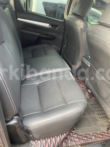 Big with watermark toyota hilux uganda kampala 25203