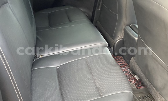 Nunua Ilio tumika Toyota Hilux Nyingine Gari ndani ya Kampala nchini Uganda Nunua Ilio tumika Toyota Hilux Nyingine Gari ndani ya Kampala nchini Uganda