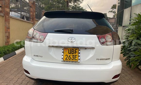 Buy Used Toyota Harrier White Car in Kampala in Uganda Buy Used Toyota Harrier White Car in Kampala in Uganda