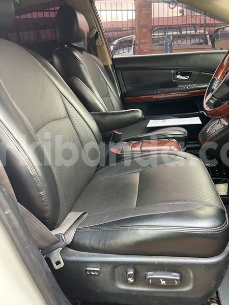 Big with watermark toyota harrier uganda kampala 25204