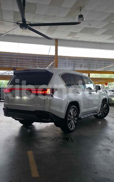 Big with watermark lexus lx uganda kampala 25205