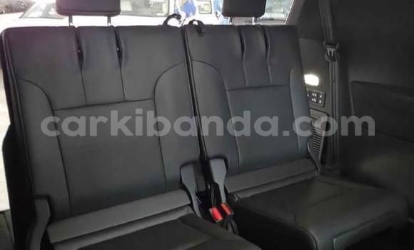 Gura Yakoze Lexus LX White Imodoka i Kampala mu Uganda Gura Yakoze Lexus LX White Imodoka i Kampala mu Uganda