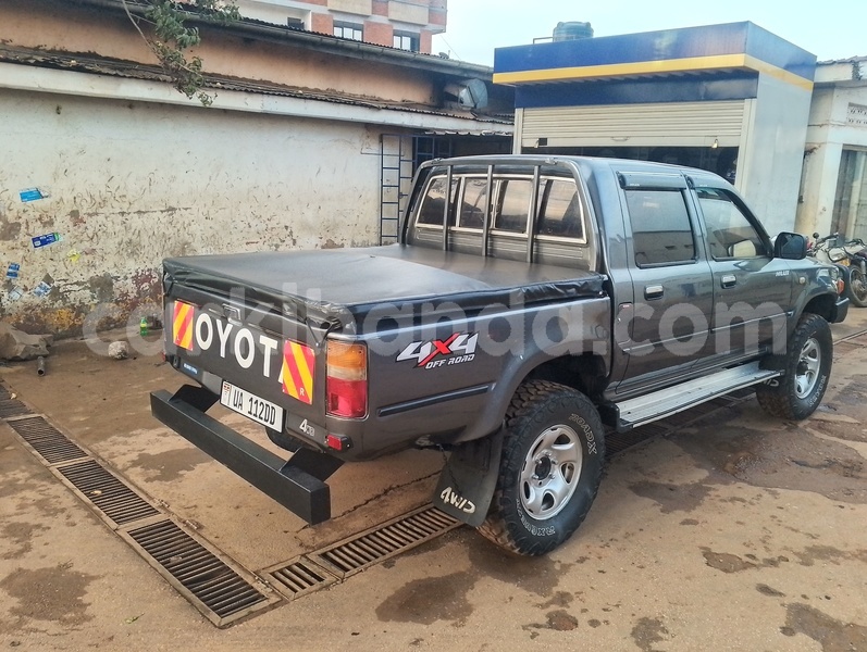 Big with watermark toyota hilux uganda kampala 25207