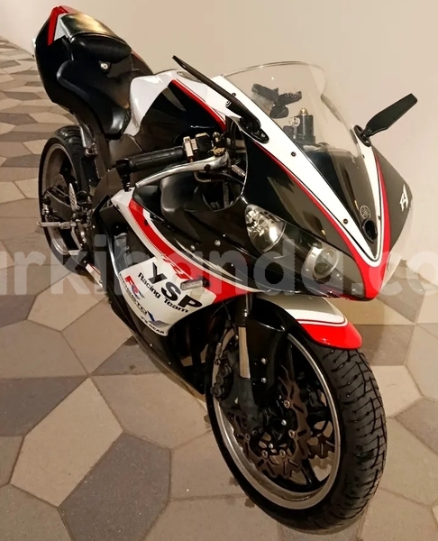 Big with watermark yamaha r1 uganda kampala 25220