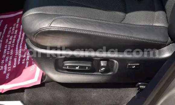 Gura Yakoze Lexus LX 450 Silver Imodoka i Kampala mu Uganda Gura Yakoze Lexus LX 450 Silver Imodoka i Kampala mu Uganda