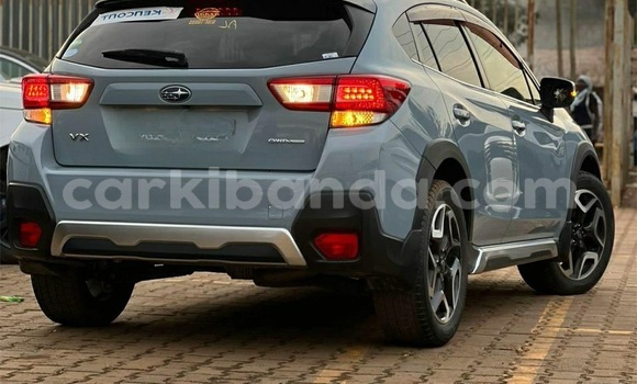 Nunua Ilio tumika Subaru XV Bluu Gari ndani ya Kampala nchini Uganda Nunua Ilio tumika Subaru XV Bluu Gari ndani ya Kampala nchini Uganda