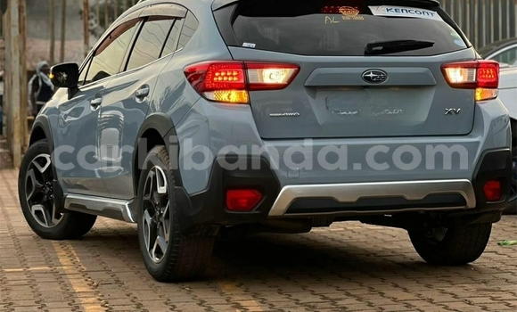 Nunua Ilio tumika Subaru XV Bluu Gari ndani ya Kampala nchini Uganda Nunua Ilio tumika Subaru XV Bluu Gari ndani ya Kampala nchini Uganda