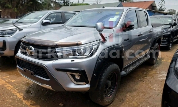 Buy Used Toyota Hiluxe Revo Silver Car in Kampala in Uganda Buy Used Toyota Hiluxe Revo Silver Car in Kampala in Uganda