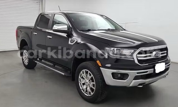 Gura Yakoze Ford Ranger Black Imodoka i Kampala mu Uganda Gura Yakoze Ford Ranger Black Imodoka i Kampala mu Uganda