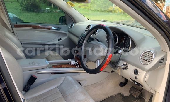 Buy Used Mercedes‒Benz ML–Class Blue Car in Jinja in Uganda Buy Used Mercedes‒Benz ML–Class Blue Car in Jinja in Uganda
