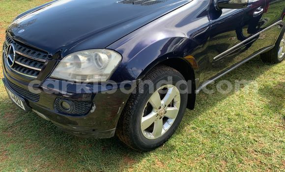 Buy Used Mercedes‒Benz ML–Class Blue Car in Jinja in Uganda Buy Used Mercedes‒Benz ML–Class Blue Car in Jinja in Uganda