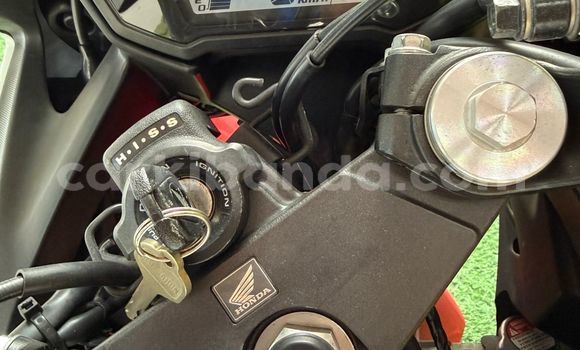 Buy Used Honda CBR Beige Bike in Kampala in Uganda Buy Used Honda CBR Beige Bike in Kampala in Uganda