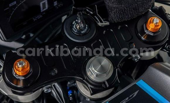 Buy Used Yamaha YZF Black Bike in Kampala in Uganda Buy Used Yamaha YZF Black Bike in Kampala in Uganda