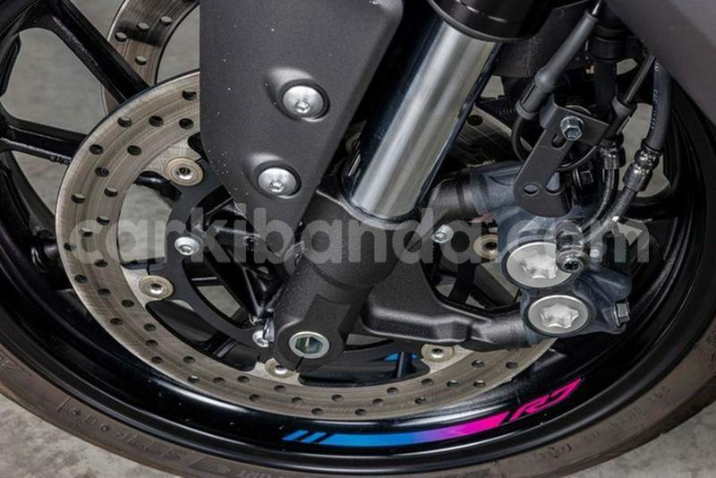 Big with watermark yamaha yzf uganda kampala 25256