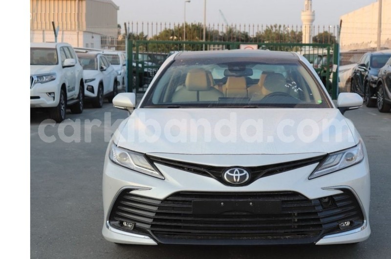 Big with watermark toyota camry uganda kampala 25258
