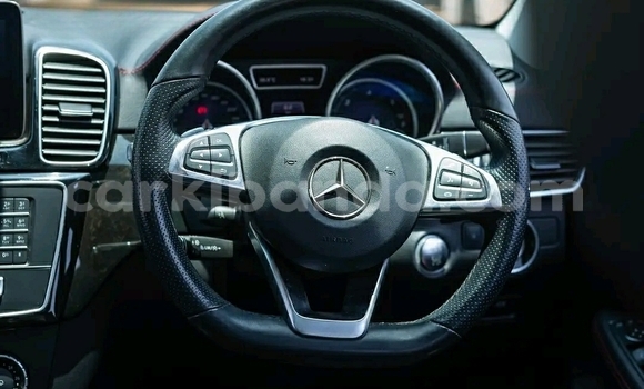 Nunua Ilio tumika Mercedes‒Benz GLE Coupe Bluu Gari ndani ya Kampala nchini Uganda Nunua Ilio tumika Mercedes‒Benz GLE Coupe Bluu Gari ndani ya Kampala nchini Uganda