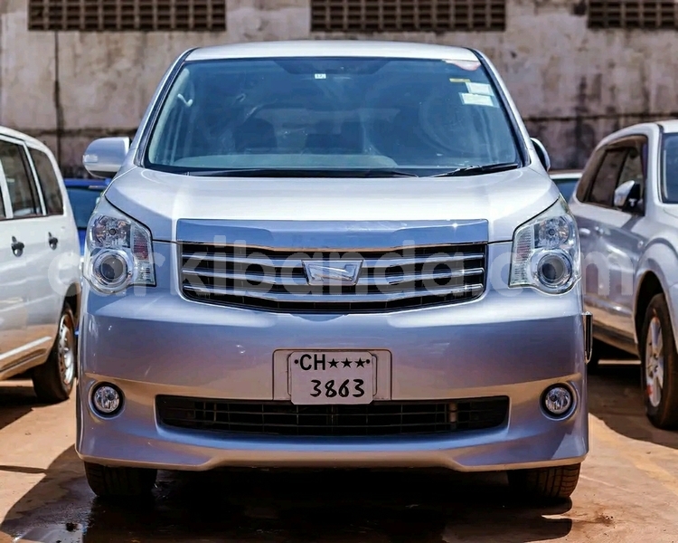 Big with watermark toyota noah uganda kampala 25269