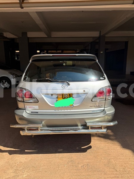 Big with watermark toyota harrier uganda kampala 25272