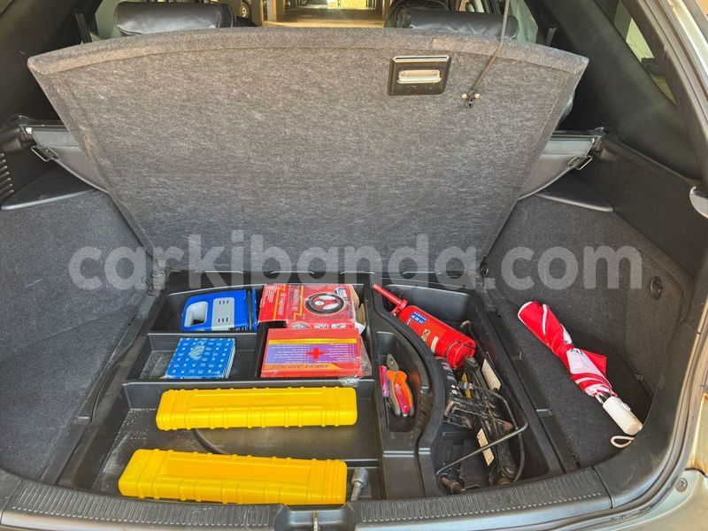 Big with watermark toyota harrier uganda kampala 25272