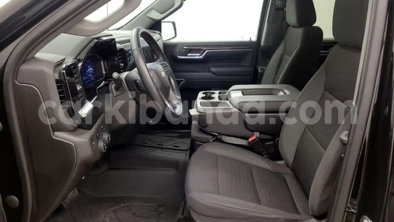 Big with watermark chevrolet silverado uganda kampala 25298