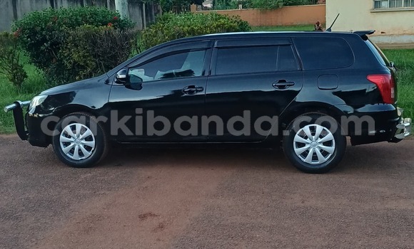Gura Yakoze Toyota Fielder Black Imodoka i Kampala mu Uganda Gura Yakoze Toyota Fielder Black Imodoka i Kampala mu Uganda