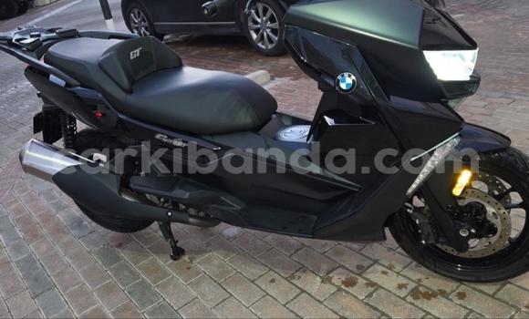Gura Yakoze BMW C Beige Bike i Kampala mu Uganda Gura Yakoze BMW C Beige Bike i Kampala mu Uganda