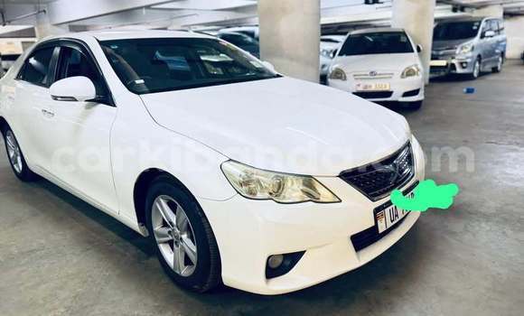 Gura Yakoze Toyota Mark X Other Imodoka i Kampala mu Uganda Gura Yakoze Toyota Mark X Other Imodoka i Kampala mu Uganda