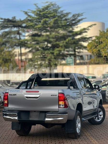 Big with watermark toyota hiluxe revo uganda kampala 25330