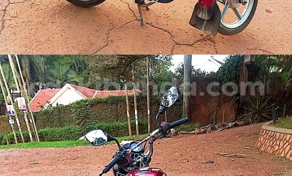 Gura Yakoze TVS HLX125 Red Bike i Kampala mu Uganda Gura Yakoze TVS HLX125 Red Bike i Kampala mu Uganda