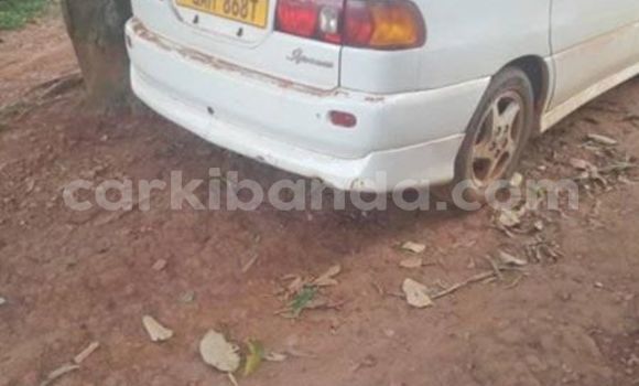 Buy Used Toyota Ipsum White Car in Kampala in Uganda Buy Used Toyota Ipsum White Car in Kampala in Uganda