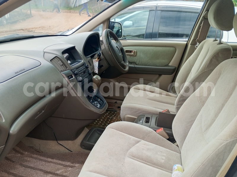 Big with watermark toyota harrier uganda kampala 25344