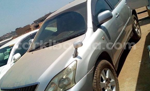 Buy Used Toyota Harrier Silver Car in Kampala in Uganda Buy Used Toyota Harrier Silver Car in Kampala in Uganda