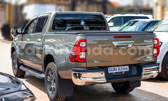 Buy Used Toyota Hiluxe Revo Beige Car in Kampala in Uganda Buy Used Toyota Hiluxe Revo Beige Car in Kampala in Uganda