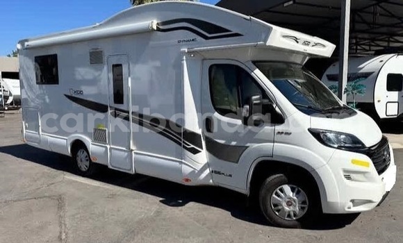 Buy Used Fiat Ulysse White Car in Kampala in Uganda