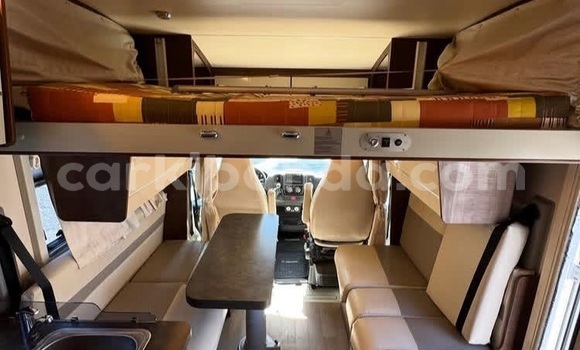 Buy Used Fiat Ulysse White Car in Kampala in Uganda Buy Used Fiat Ulysse White Car in Kampala in Uganda