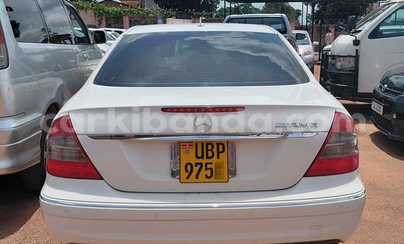 Buy Used Mercedes-Benz A200 White Car in Kampala in Uganda Buy Used Mercedes-Benz A200 White Car in Kampala in Uganda