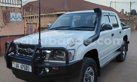 Buy Used Toyota Hilux White Car in Kampala in Uganda