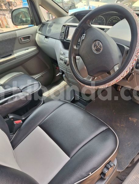 Big with watermark toyota voxy uganda kampala 25390