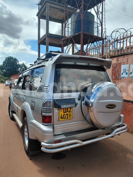 Big with watermark toyota land cruiser prado uganda kampala 25397