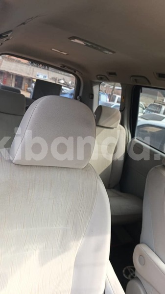 Big with watermark toyota noah uganda kampala 25398