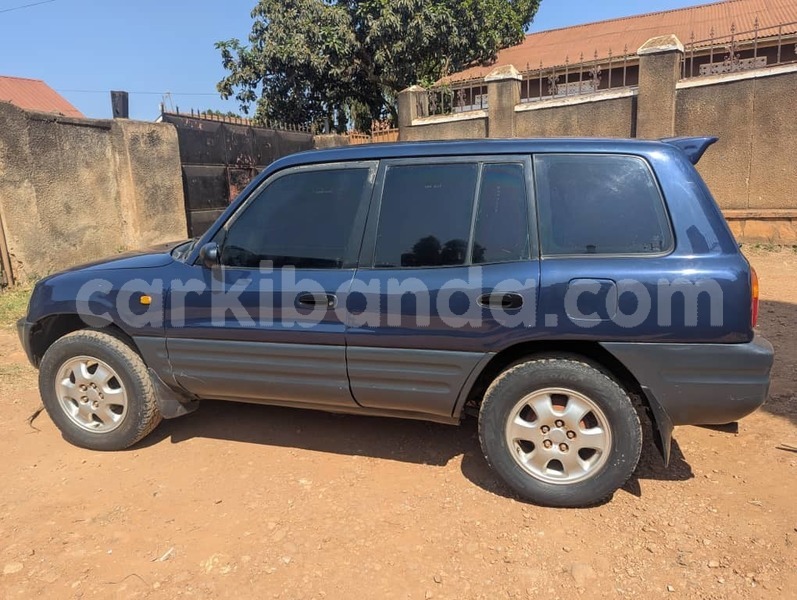 Big with watermark toyota rav4 uganda kampala 25404
