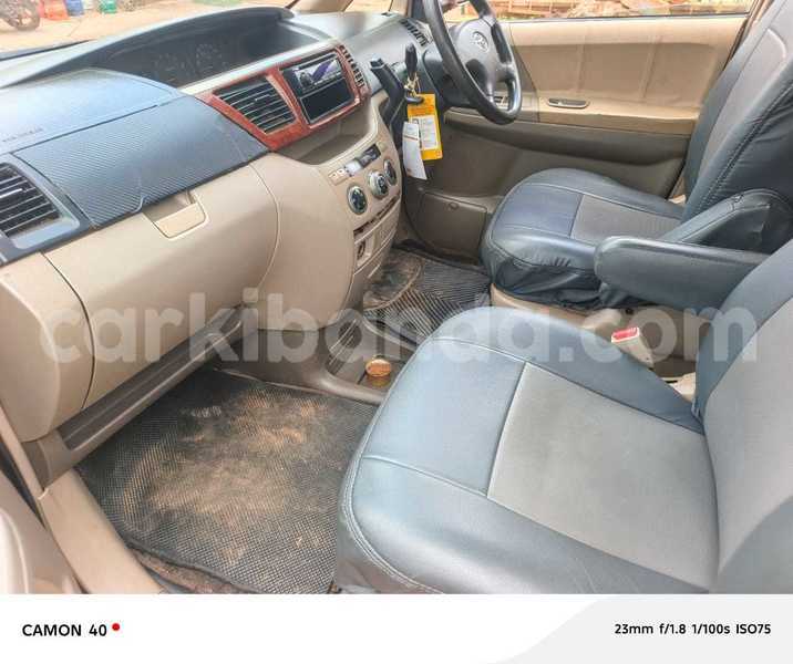 Big with watermark toyota noah uganda kampala 25405