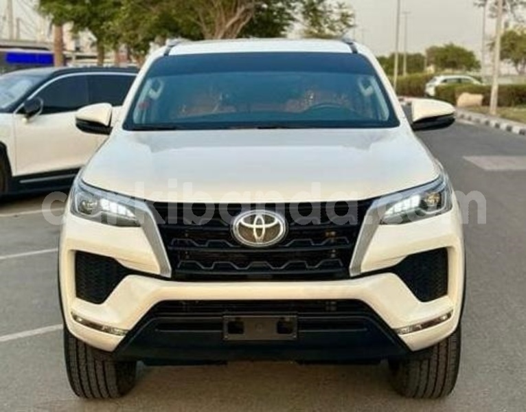 Big with watermark toyota fortuner uganda kampala 25407