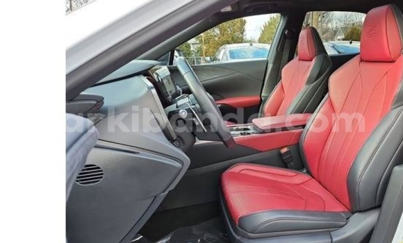 Buy Used Lexus RX 350 White Car in Kampala in Uganda Buy Used Lexus RX 350 White Car in Kampala in Uganda