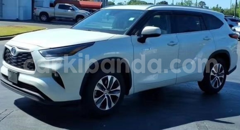 Big with watermark toyota highlander uganda kampala 25414