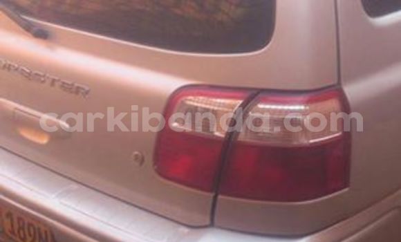 Nunua Ilio tumika Subaru Forester Fedha Gari ndani ya Kampala nchini Uganda Nunua Ilio tumika Subaru Forester Fedha Gari ndani ya Kampala nchini Uganda