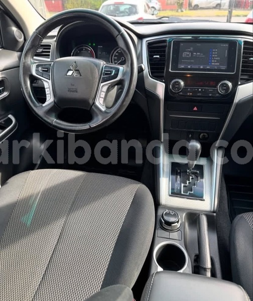 Big with watermark mitsubishi l200 uganda kampala 25419